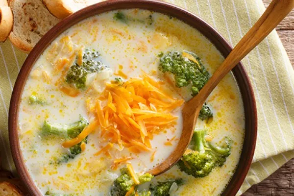 Broccoli-kartoffelsuppe