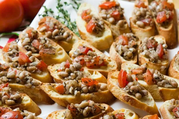 Bruschetta med hvide bønner