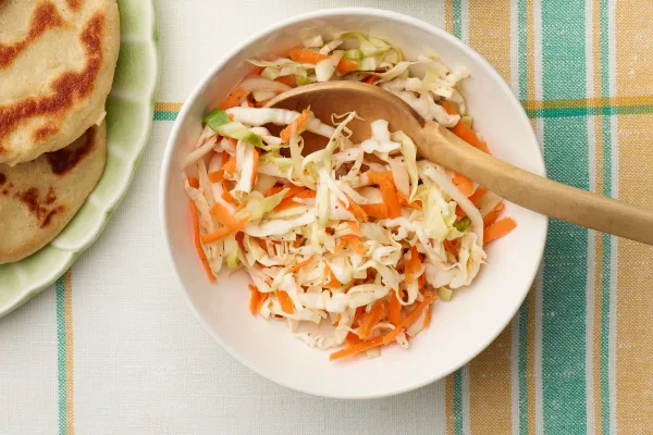 Curtido salvadoreño (kålsalat)