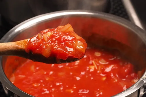 Frisk tomatsauce