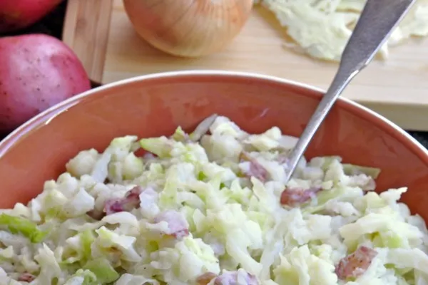 Røde kartofler og kål (Colcannon)