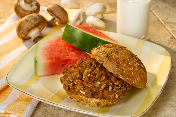 Sloppy Joes med svampe og oksekød