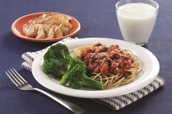 Spaghetti med hurtig kødsauce