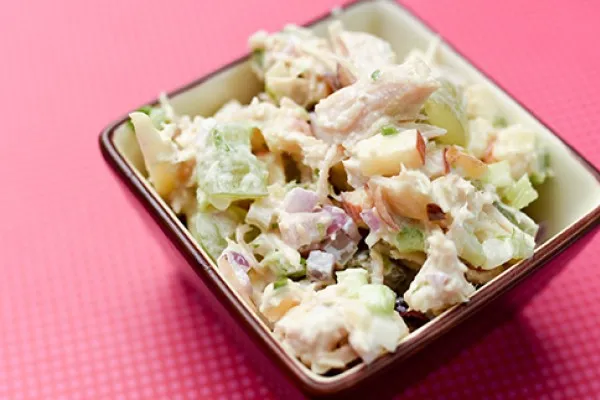 Sprød kyllingesalat