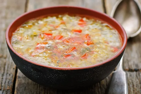 Suppe med kylling og ris