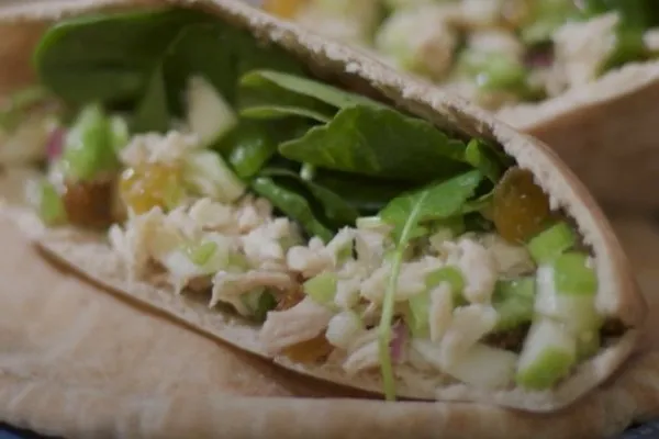 Tunsalat med æble